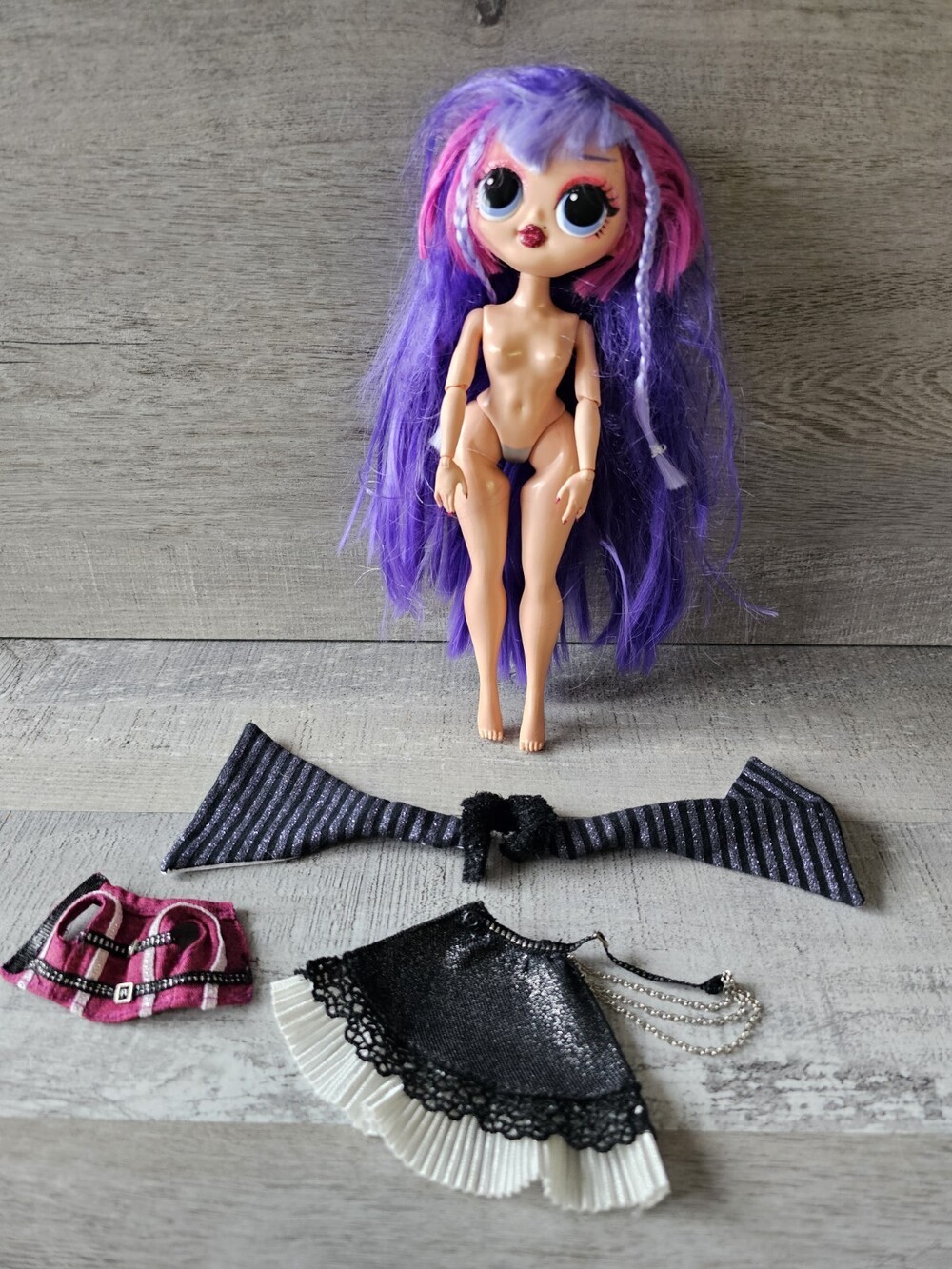LOL Surprise OMG Shadow Winter Disco Fashion 10" Doll